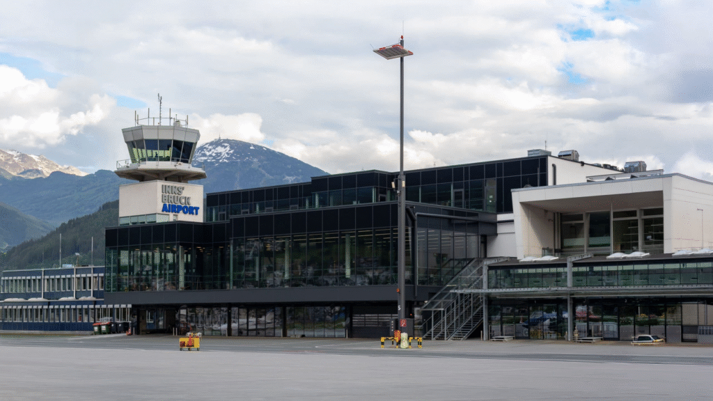 Professional chauffeur service Arlberg airport